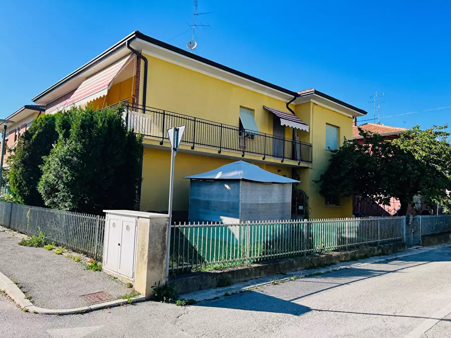 Immagine 21 di Appartamento in vendita  in Via Gian Battista Vico a Senigallia