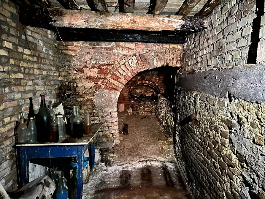 Immagine 20 di Casa indipendente in vendita  in via biondi a Montalto Delle Marche