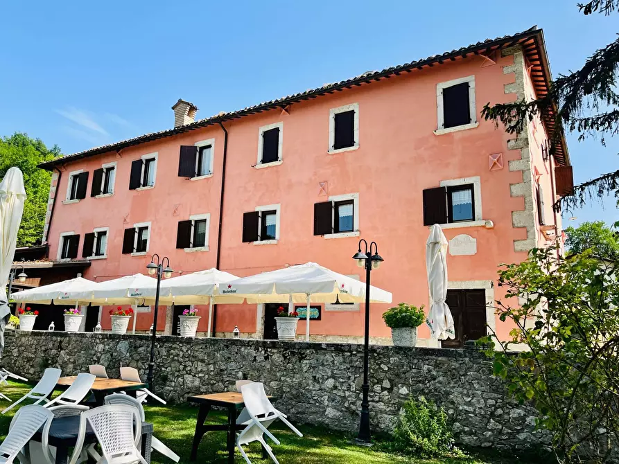 Immagine 5 di Agriturismo in vendita  in Contrada Lago Castel Trosino a Ascoli Piceno