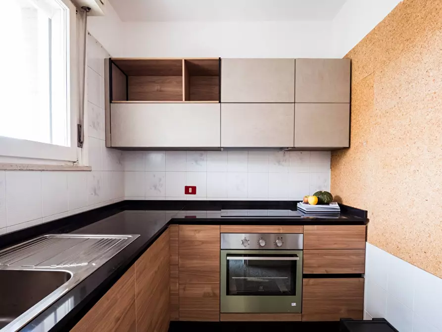 Immagine 17 di Appartamento in vendita  in ss adriatica sud a Senigallia