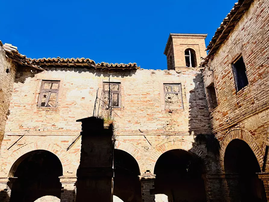 Immagine 21 di Rustico / casale in vendita  in via Monte Della Serra a Belvedere Ostrense