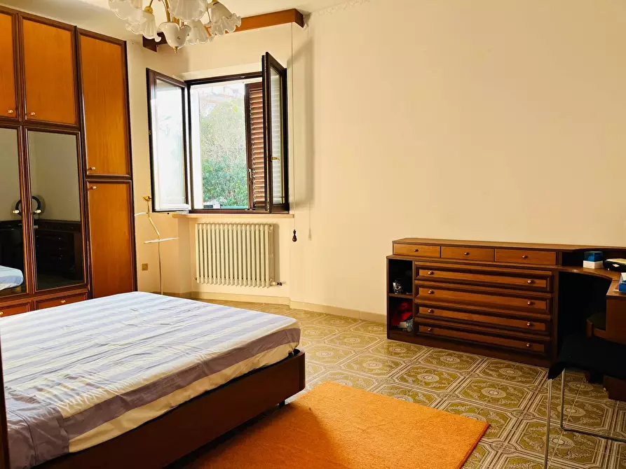 Immagine 12 di Appartamento in vendita  in via delle gardenie a Montemarciano