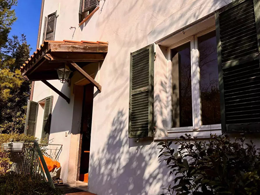 Immagine 23 di Villa in vendita  in via media a Montemarciano