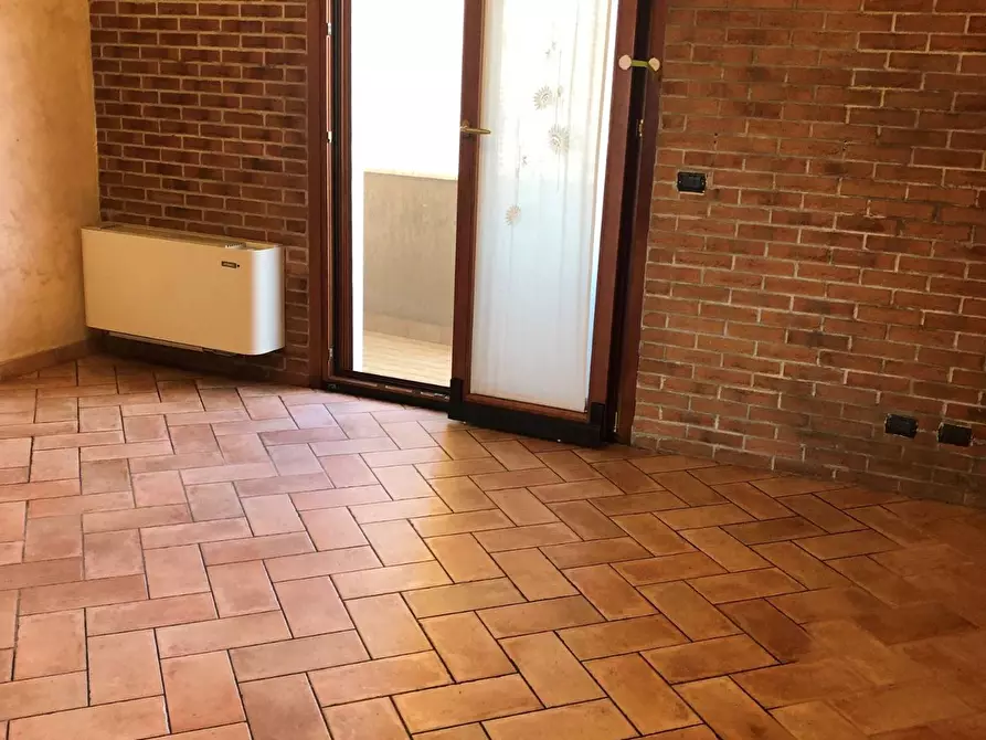 Immagine 11 di Appartamento in vendita  in piazza Vittorio Emanuele II a Lodi Vecchio