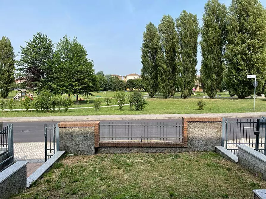 Immagine 15 di Locale commerciale in affitto  in via Europa a Salerano Sul Lambro