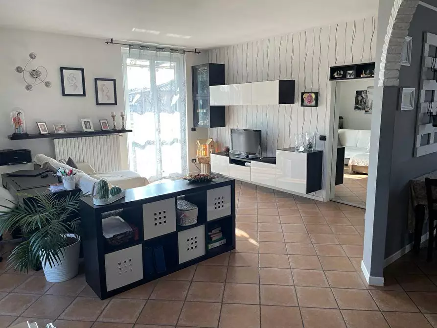 Immagine 12 di Villa in vendita  in via Gabriele D?annunzio a Salerano Sul Lambro