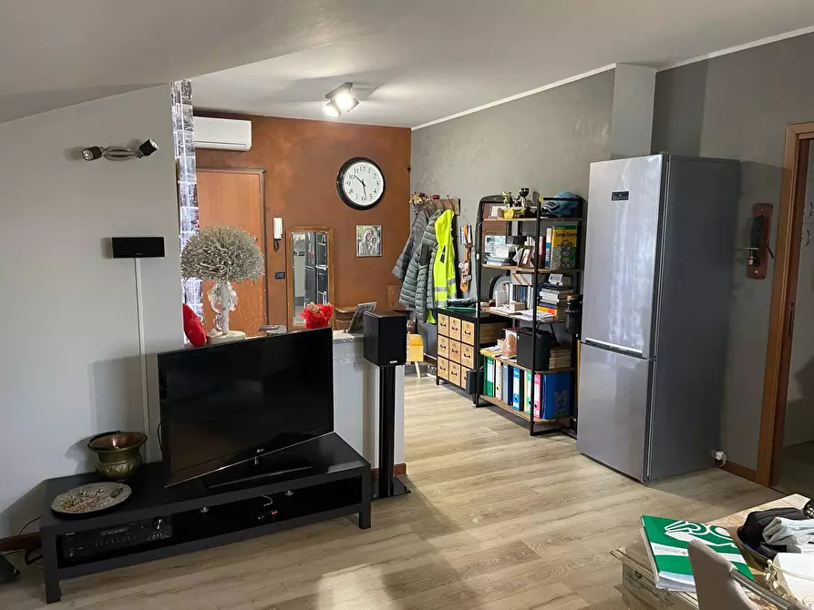 Immagine 3 di Appartamento in vendita  in via Madre Teresa di Calcutta a Borgo San Giovanni