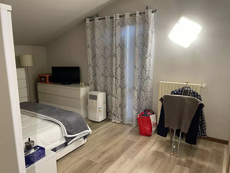 Immagine 15 di Appartamento in vendita  in via Madre Teresa di Calcutta a Borgo San Giovanni