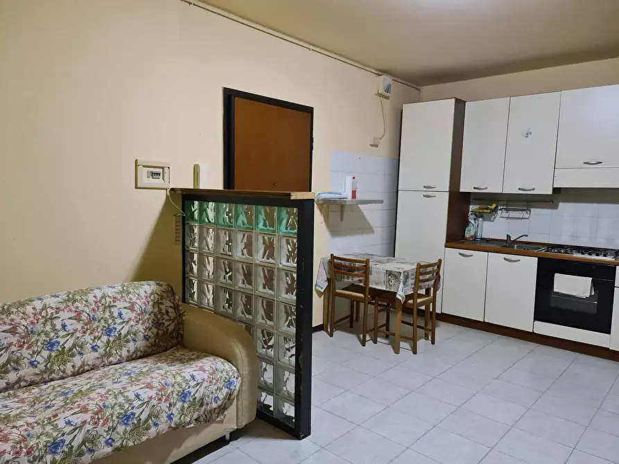 Immagine 1 di Appartamento in vendita  in via Matteotti a Caselle Lurani