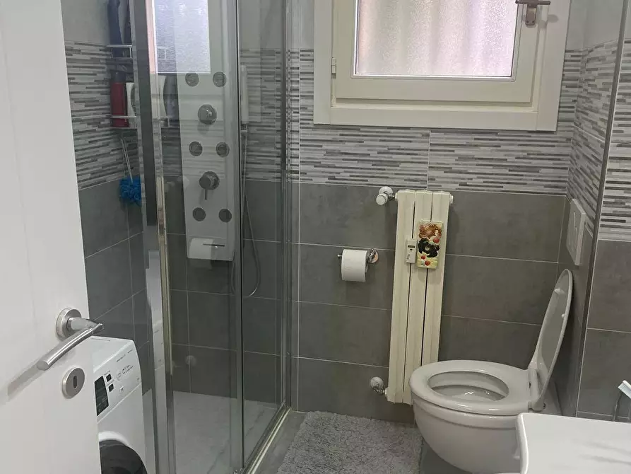 Immagine 30 di Appartamento in vendita  in via Guido Rossa a Tavazzano Con Villavesco