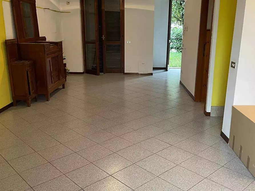 Immagine 2 di Casa bifamiliare in vendita  in via Acquistapace a Lodi Vecchio