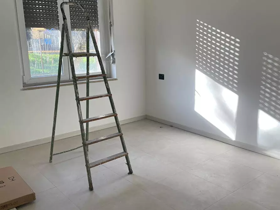 Immagine 15 di Appartamento in vendita  in via San Rocco a Lodi Vecchio