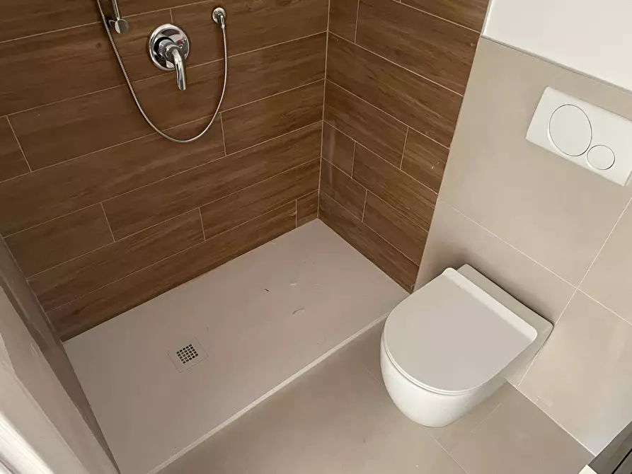 Immagine 25 di Appartamento in vendita  in via San Rocco a Lodi Vecchio