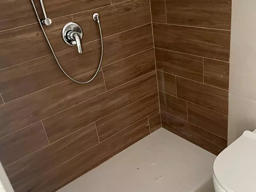 Immagine 22 di Appartamento in vendita  in via San Rocco a Lodi Vecchio