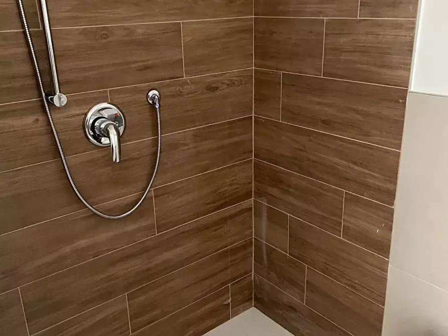 Immagine 24 di Appartamento in vendita  in via San Rocco a Lodi Vecchio