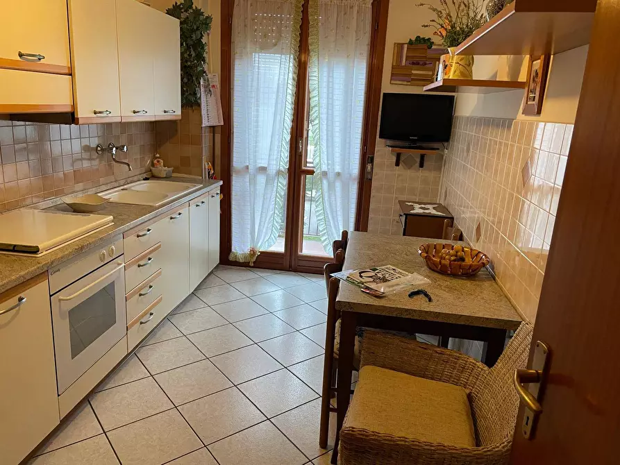 Immagine 15 di Appartamento in vendita  in via Cavalieri di Vittorio Veneto a Lodi Vecchio