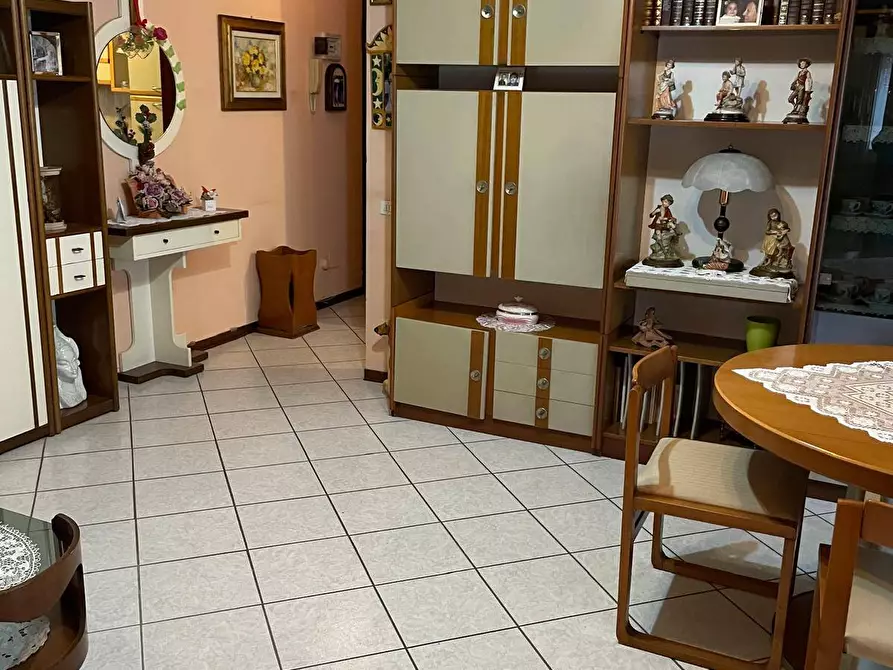 Immagine 1 di Appartamento in vendita  in via Cavalieri di Vittorio Veneto a Lodi Vecchio