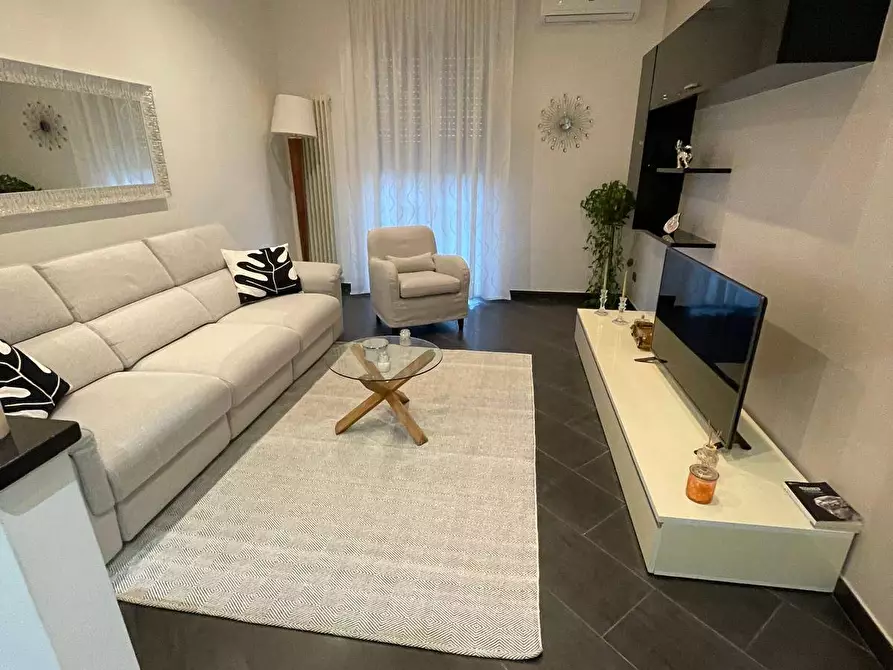 Immagine 4 di Appartamento in vendita  in via Turati a Lodi Vecchio