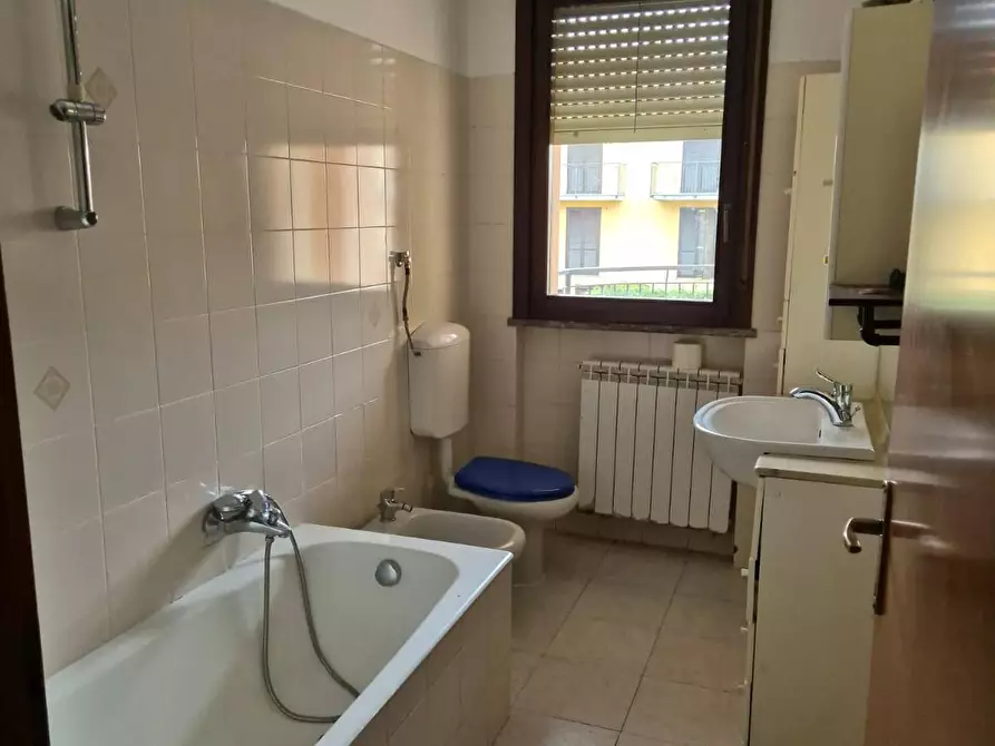 Immagine 15 di Appartamento in vendita  in via Matteotti a Caselle Lurani