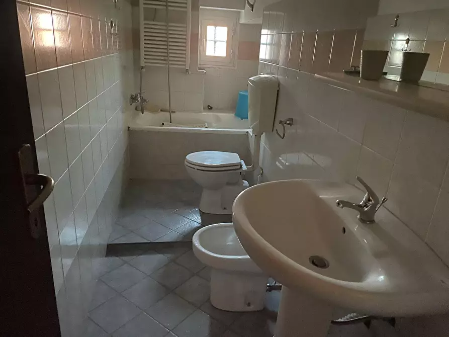 Immagine 24 di Appartamento in vendita  in via Roma a Caselle Lurani