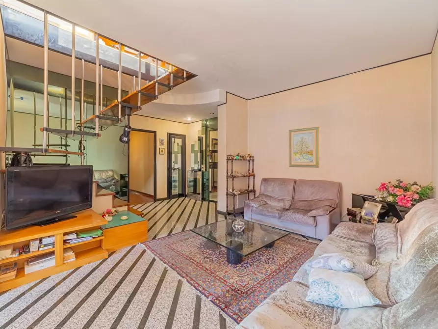 Immagine 4 di Appartamento in vendita  in VIA DEI CONTI RICCI a Vasto