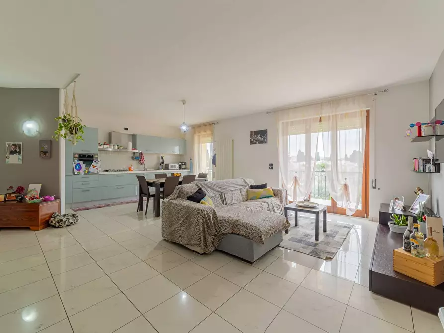 Immagine 7 di Appartamento in vendita  in VIA CATONE a Vasto