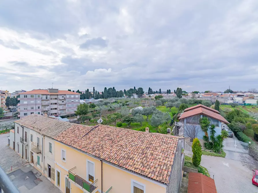 Immagine 25 di Appartamento in vendita  in VIA CATONE a Vasto