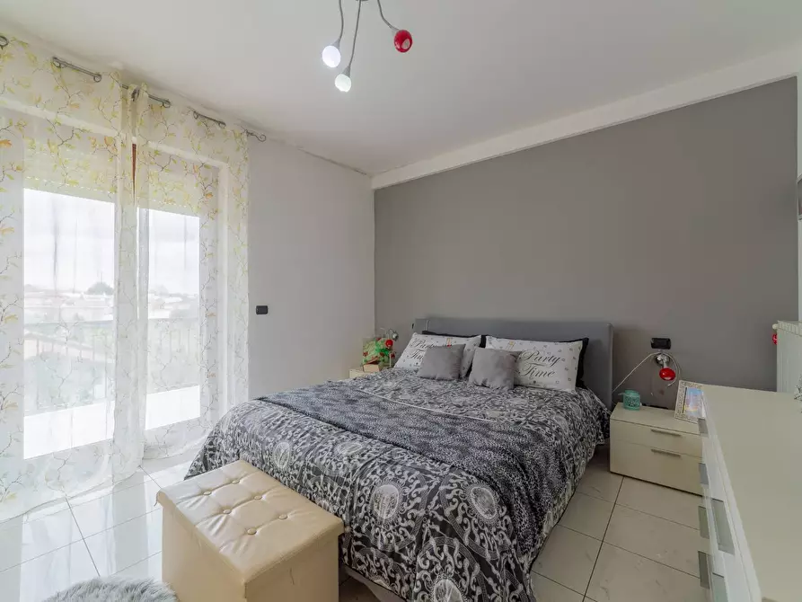 Immagine 13 di Appartamento in vendita  in VIA CATONE a Vasto