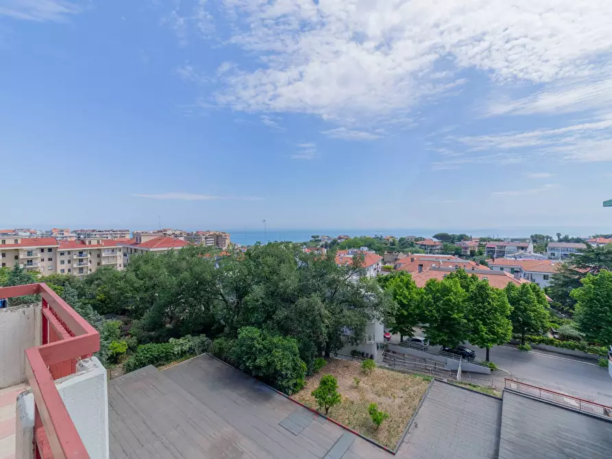 Immagine 8 di Appartamento in vendita  in VIA CICCARONE a Vasto