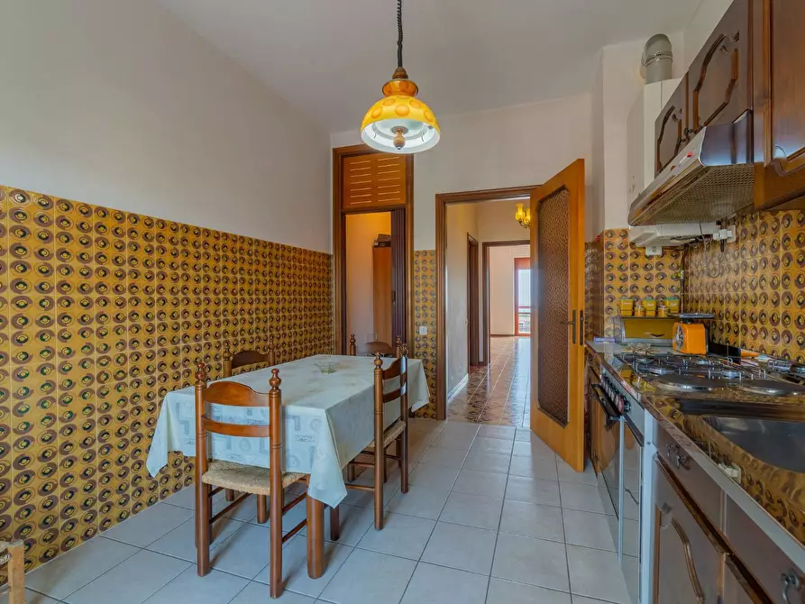 Immagine 14 di Appartamento in vendita  in VIA CICCARONE a Vasto