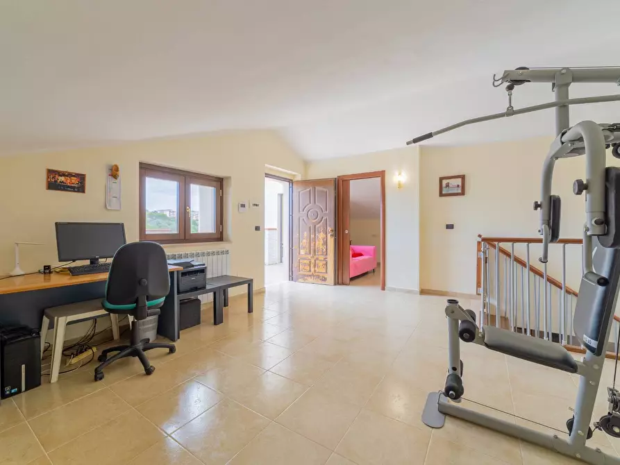 Immagine 11 di Attico in vendita  in Via Incoronata a Vasto