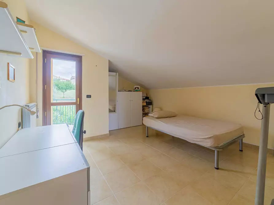 Immagine 16 di Attico in vendita  in Via Incoronata a Vasto