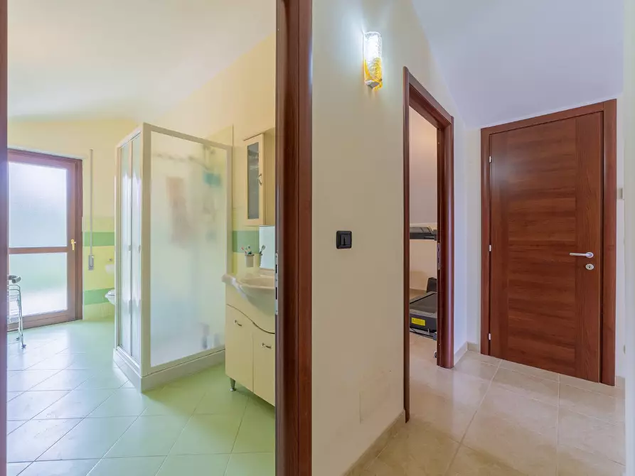 Immagine 24 di Attico in vendita  in Via Incoronata a Vasto