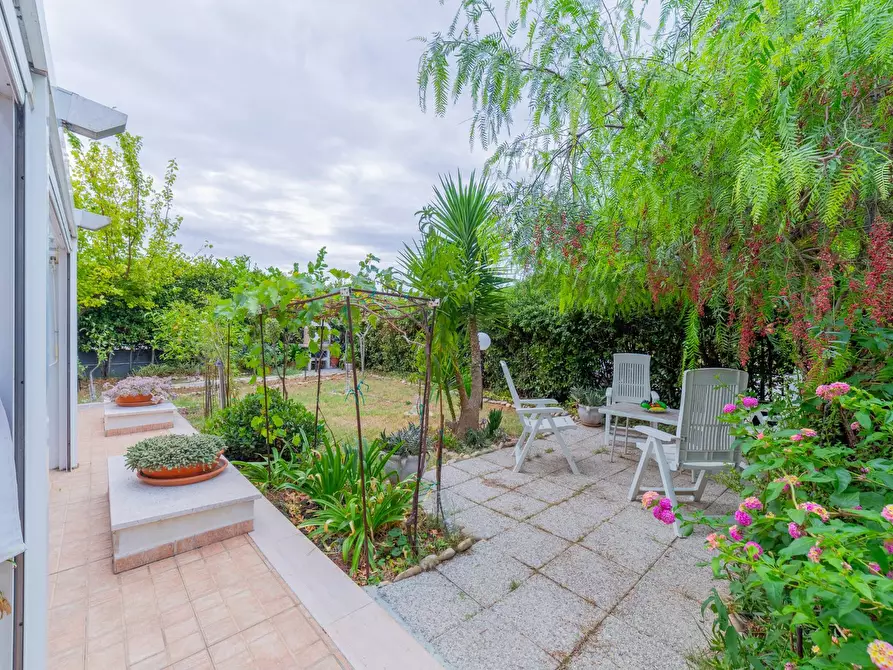 Immagine 7 di Appartamento in vendita  in VIA LUIGI CARDONE a Vasto