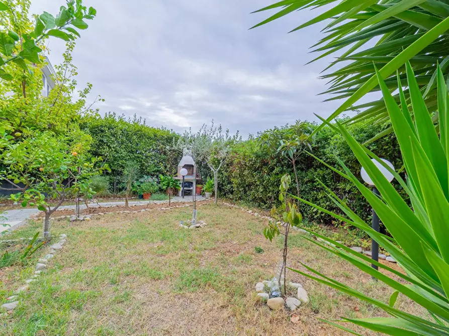 Immagine 11 di Appartamento in vendita  in VIA LUIGI CARDONE a Vasto