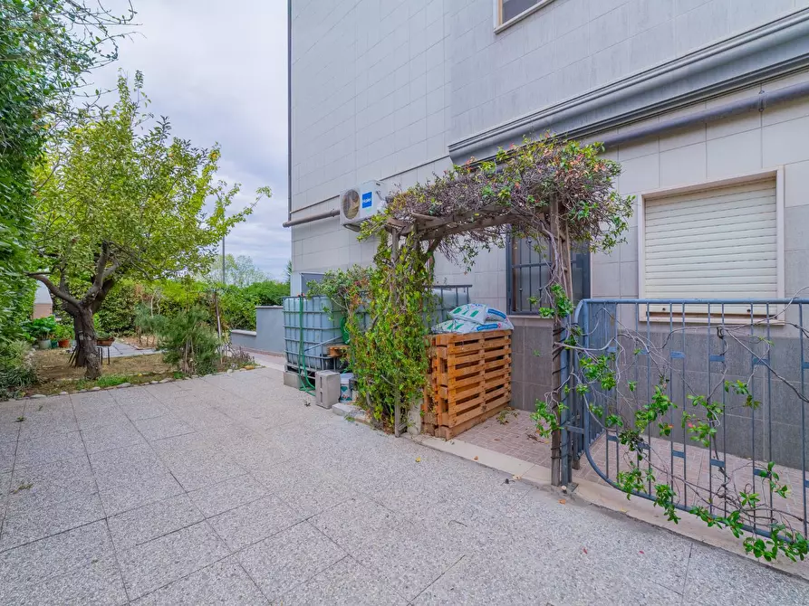 Immagine 12 di Appartamento in vendita  in VIA LUIGI CARDONE a Vasto