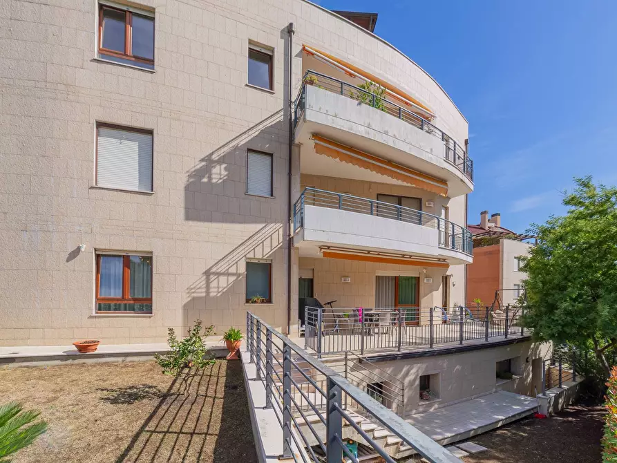 Immagine 10 di Appartamento in vendita  in VIA CAMILLO D'ONOFRIO a Vasto