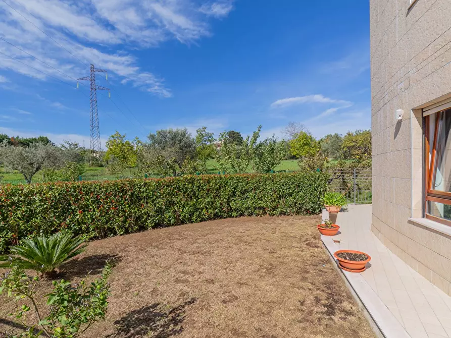 Immagine 11 di Appartamento in vendita  in VIA CAMILLO D'ONOFRIO a Vasto