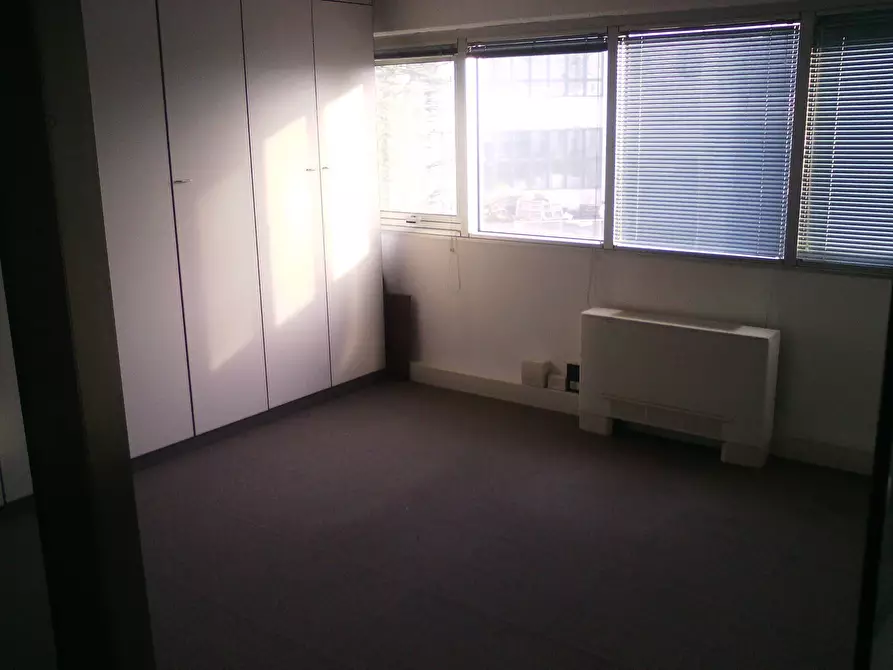 Immagine 8 di Ufficio in affitto  a Mogliano Veneto