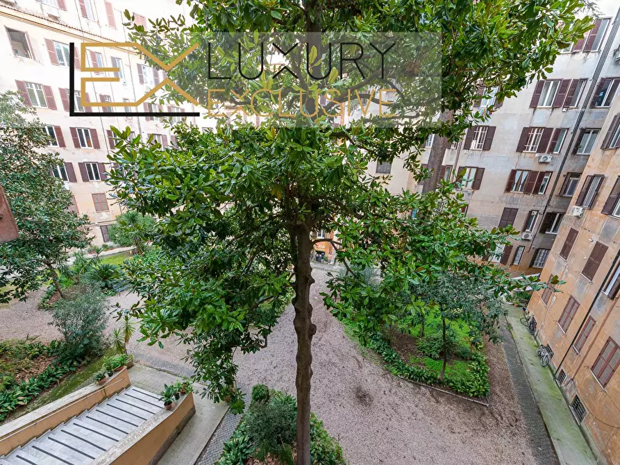 Immagine 18 di Appartamento in vendita  in Piazza Salerno a Roma