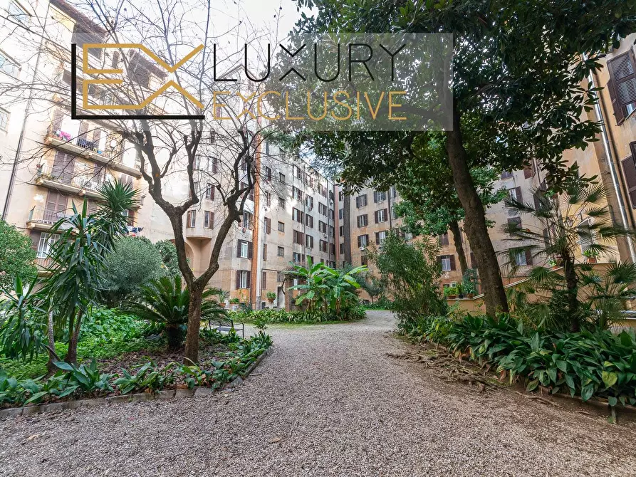 Immagine 19 di Appartamento in vendita  in Piazza Salerno a Roma