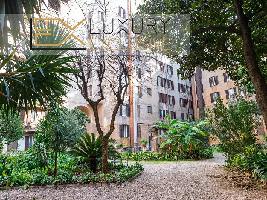 Immagine 20 di Appartamento in vendita  in Piazza Salerno a Roma