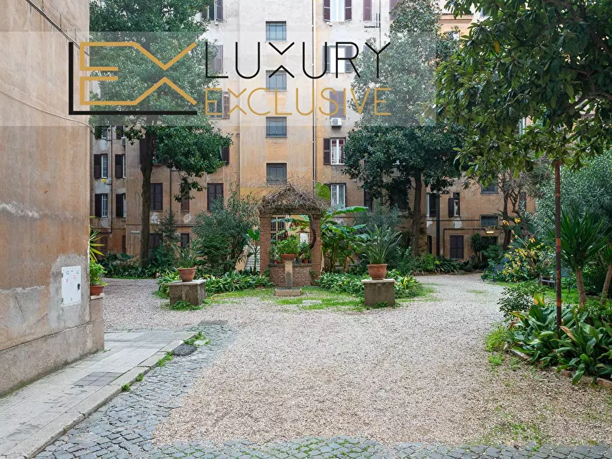 Immagine 23 di Appartamento in vendita  in Piazza Salerno a Roma