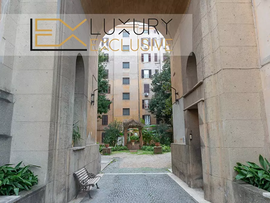 Immagine 24 di Appartamento in vendita  in Piazza Salerno a Roma