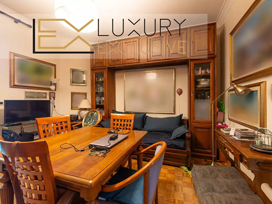 Immagine 3 di Appartamento in vendita  in Via Berengario a Roma