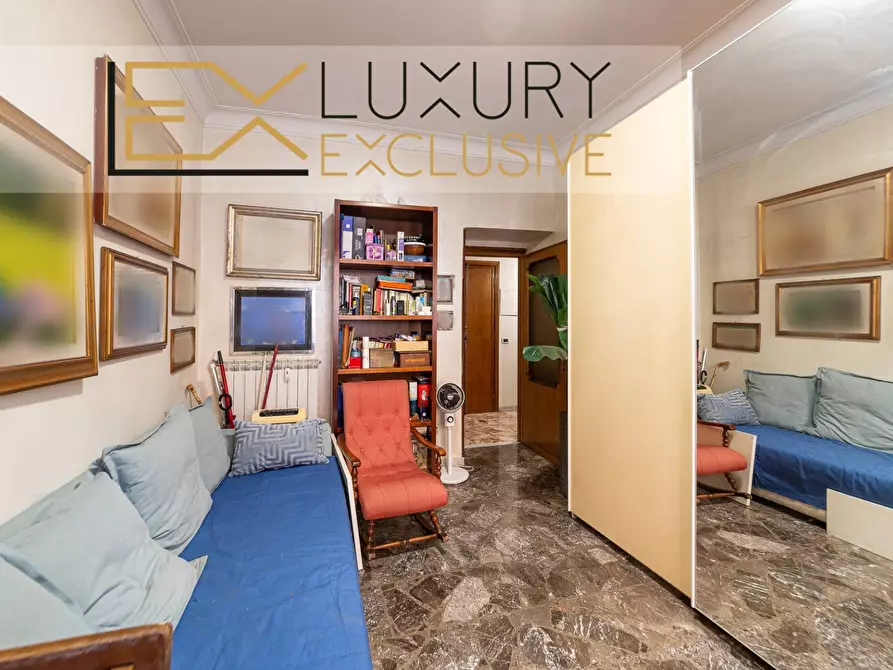 Immagine 11 di Appartamento in vendita  in Via Berengario a Roma