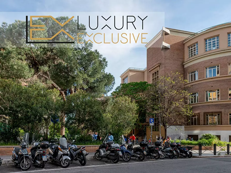 Immagine 30 di Appartamento in vendita  in Via Berengario a Roma