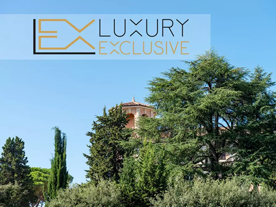 Immagine 9 di Appartamento in vendita  in Via Dei Monti Parioli a Roma