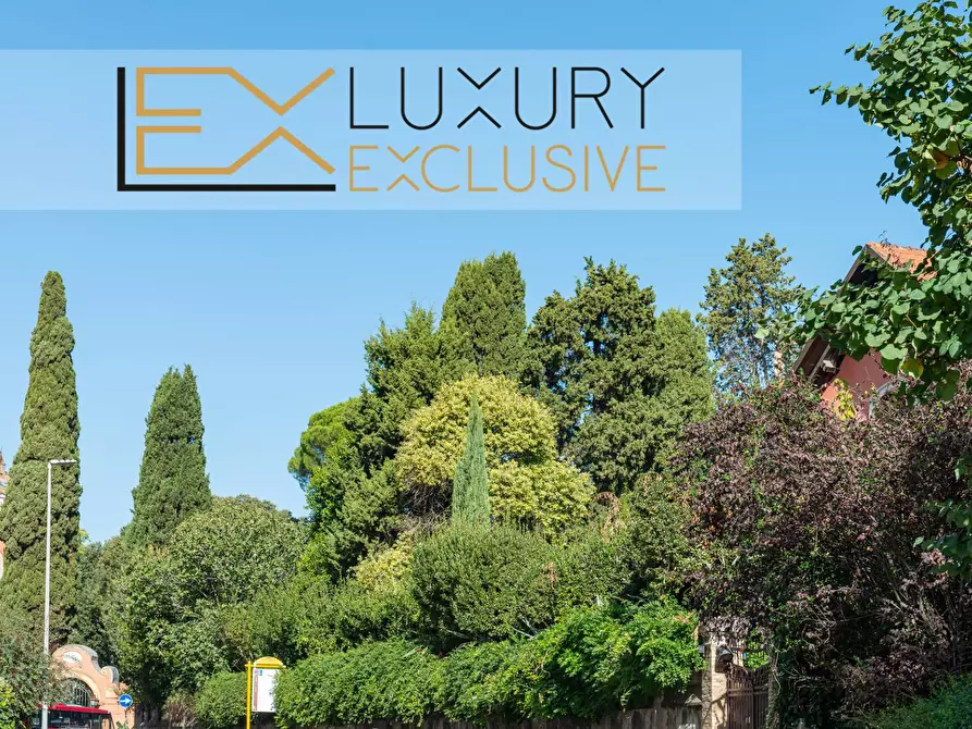 Immagine 11 di Appartamento in vendita  in Via Dei Monti Parioli a Roma