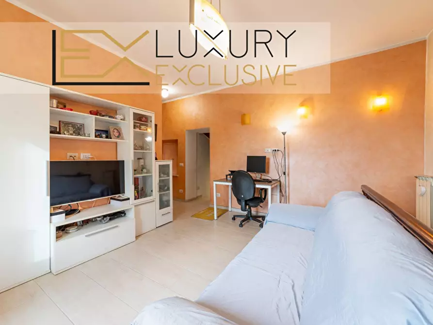 Immagine 3 di Appartamento in vendita  in Via Portuense a Roma